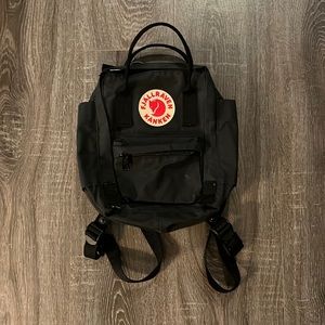 Fjallraven Kanken Mini Backpack